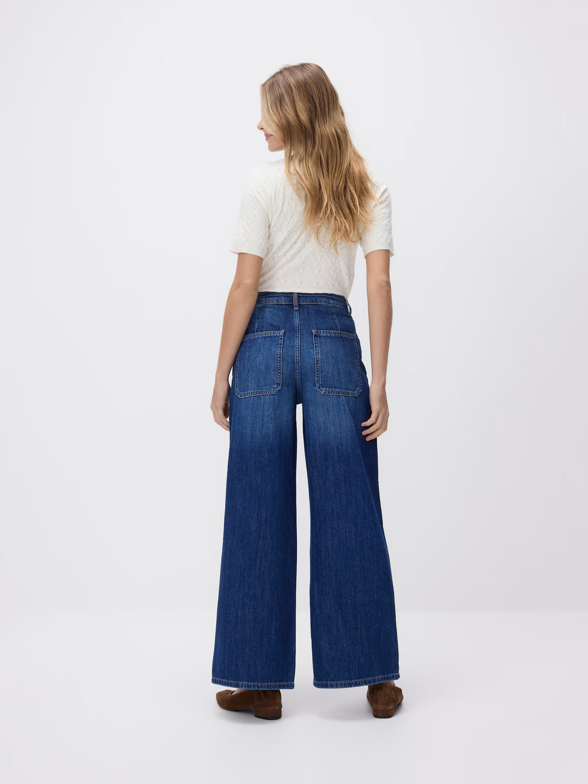 Wide-leg jeans with tie-up