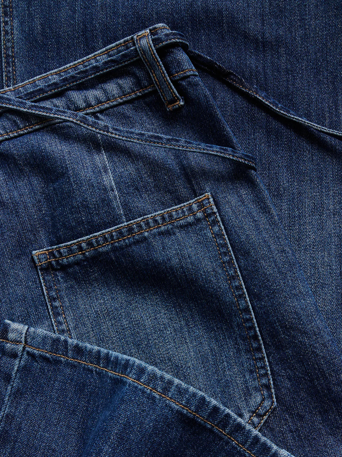 Wide-leg jeans with tie-up