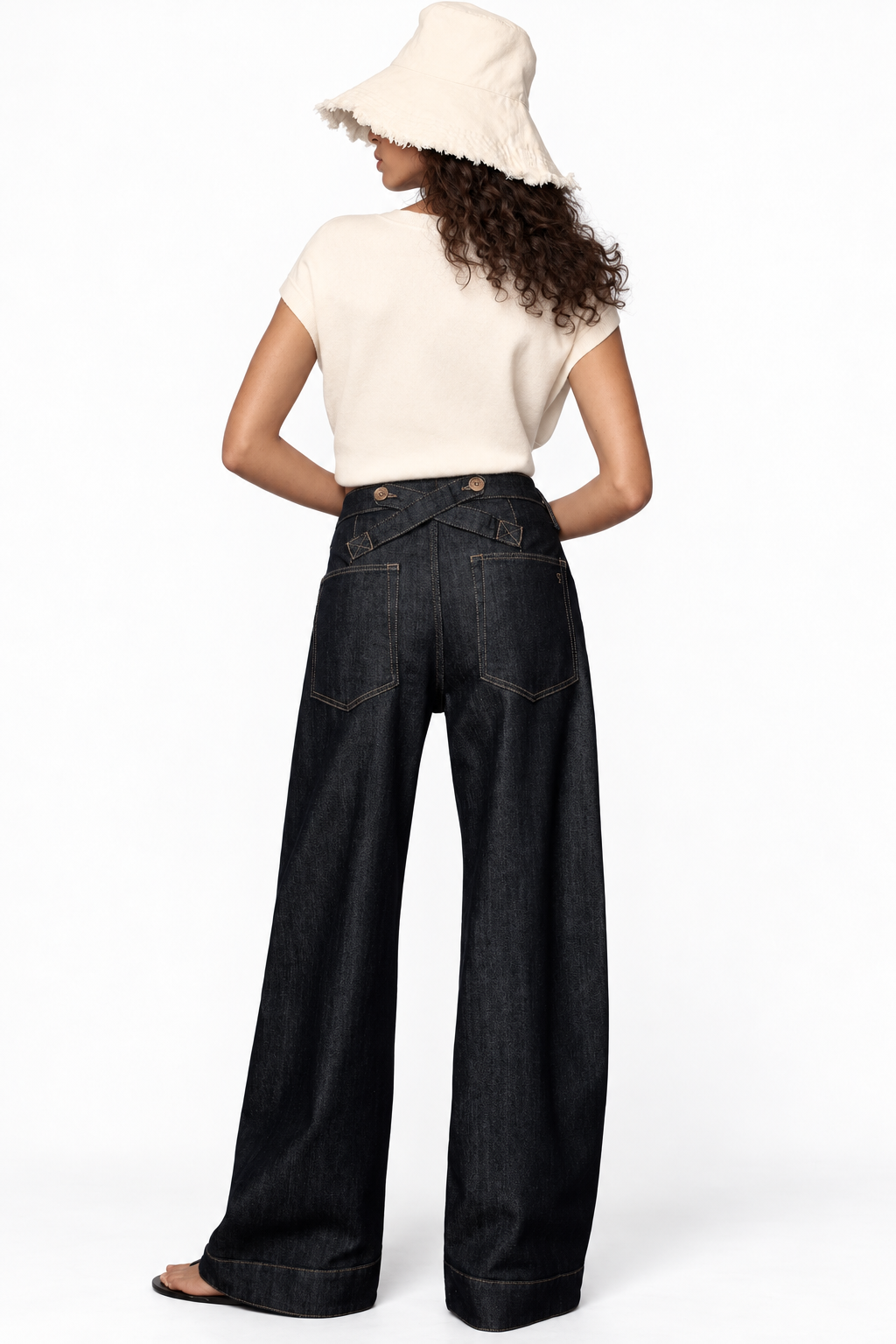 Low-Rise Tapered Myra Jeans - Puddle Edition