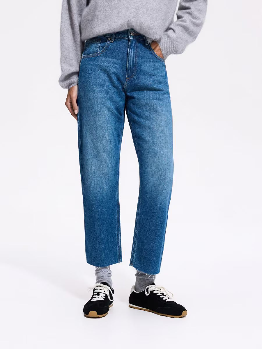 Straight cropped jeans
